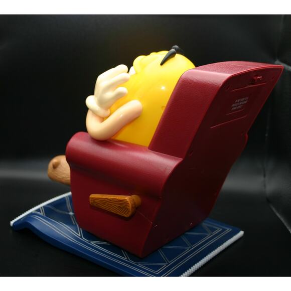 M&M's L-Z-Boy Recliner Candy Dispenser Limited Edition Collectible No Candy - Picture 7 of 14